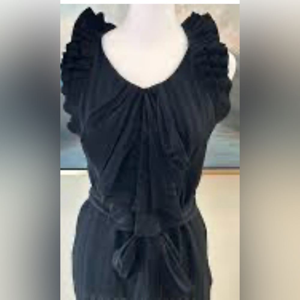 BCBG Max Azria black striped ruffle 100% silk top size XS